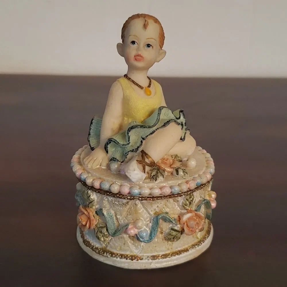 Vintage Small Ballerina Resin Trinket Box
